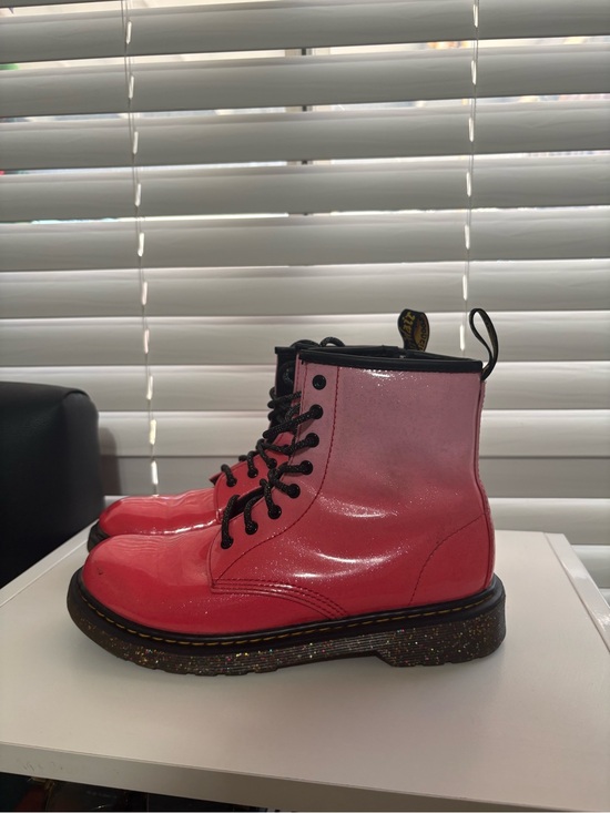 Dr. Martens Other - Dr. Martens 1460 Junior Pink Gradient Glitter Boots